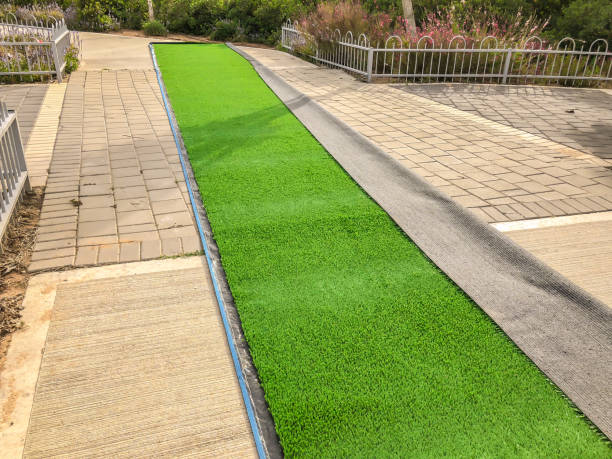 The importance of blade shapes in artificial grass.