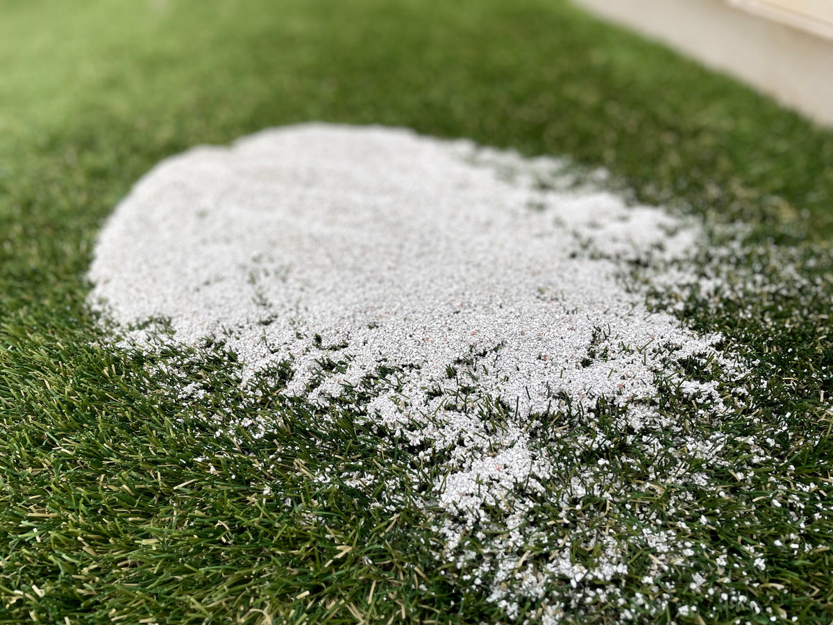 All-Natural Pet-Friendly Turf Infill & Deodorizer – 40 lb