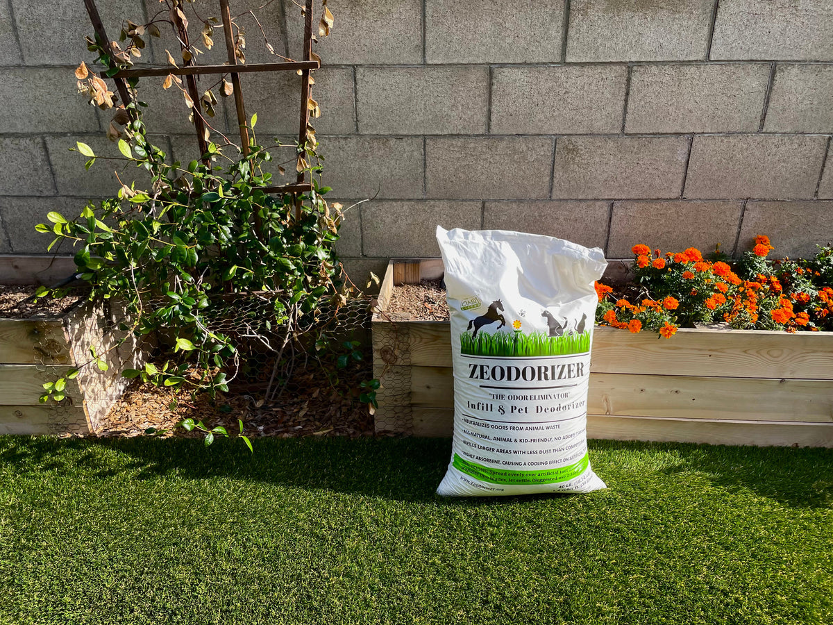 All-Natural Pet-Friendly Turf Infill & Deodorizer – 40 lb